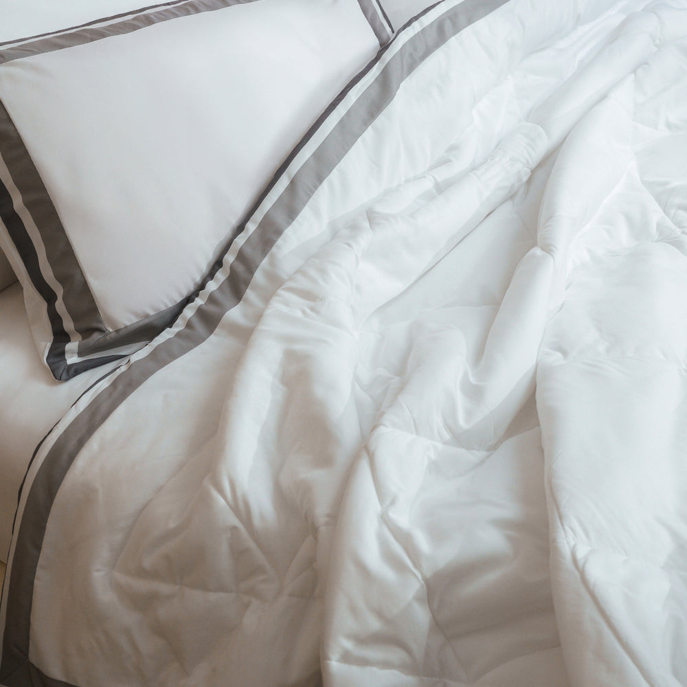 The 3-Piece Retreat Comforter Set - Striped Border